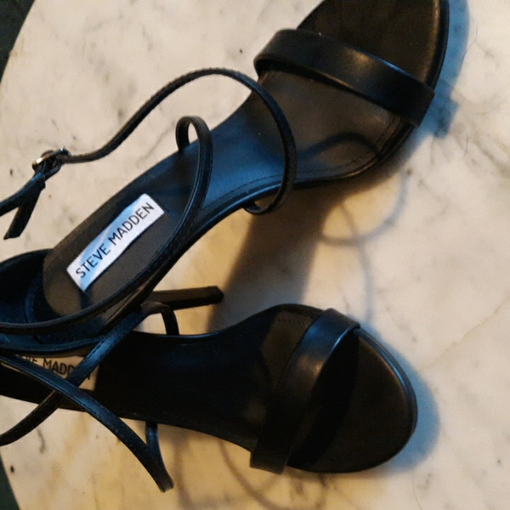 STEVE MADDEN